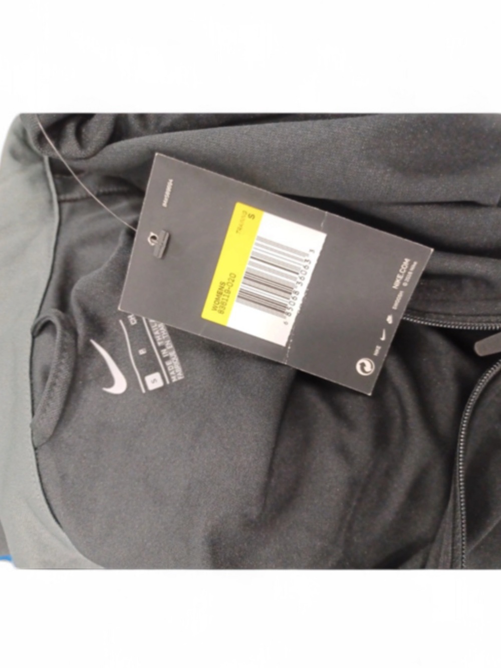 New with tags Nike women small zip jacket